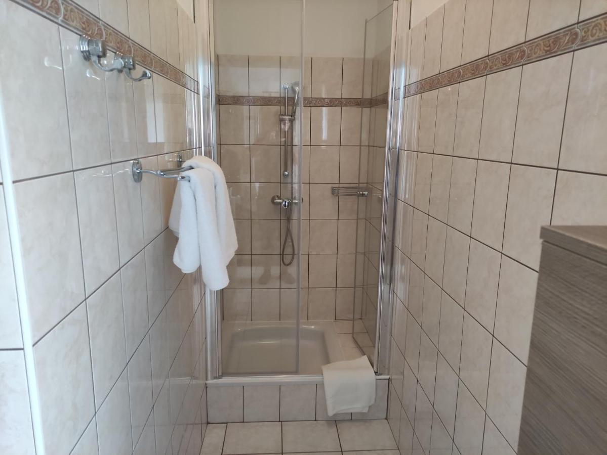 Zsanett Appartement Hévíz Εξωτερικό φωτογραφία
