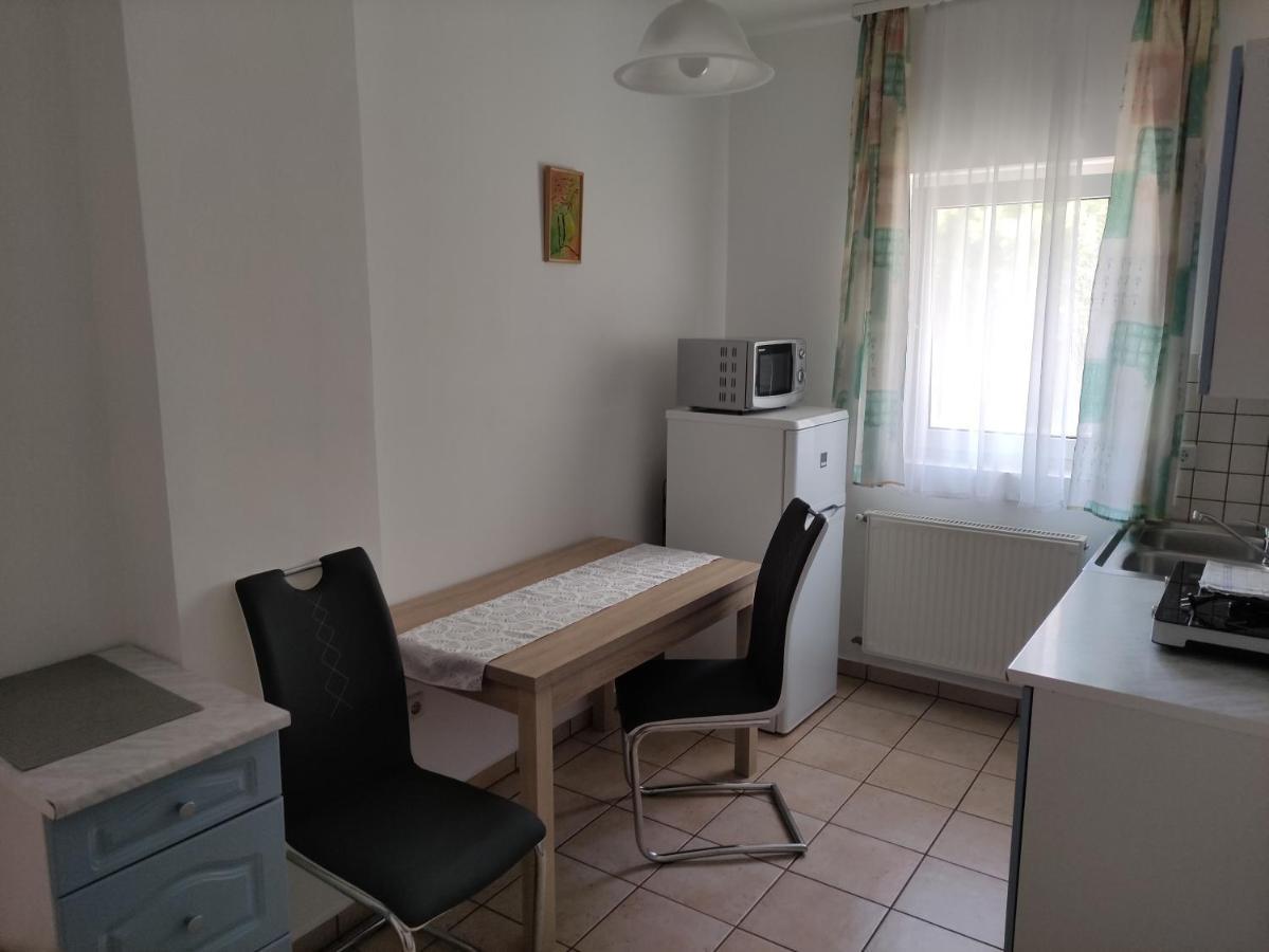Zsanett Appartement Hévíz Εξωτερικό φωτογραφία
