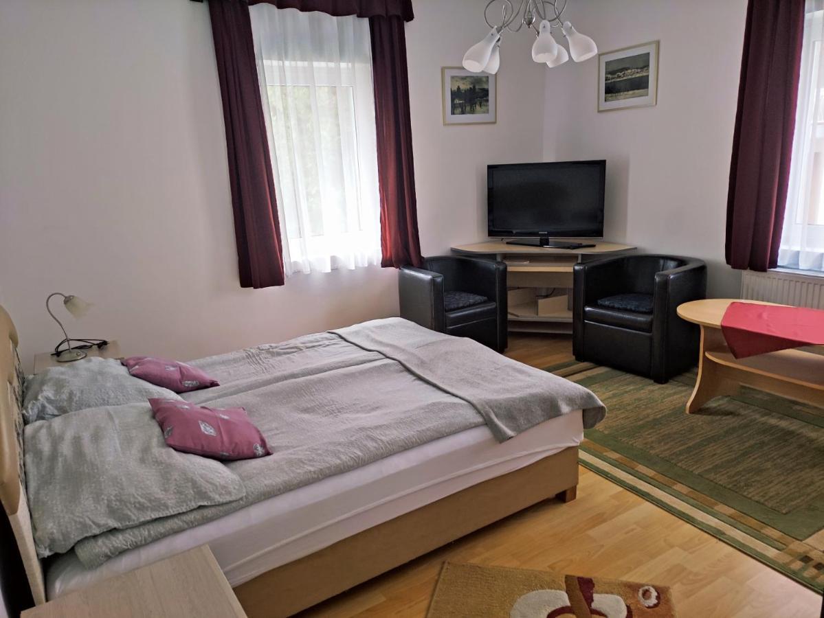 Zsanett Appartement Hévíz Εξωτερικό φωτογραφία