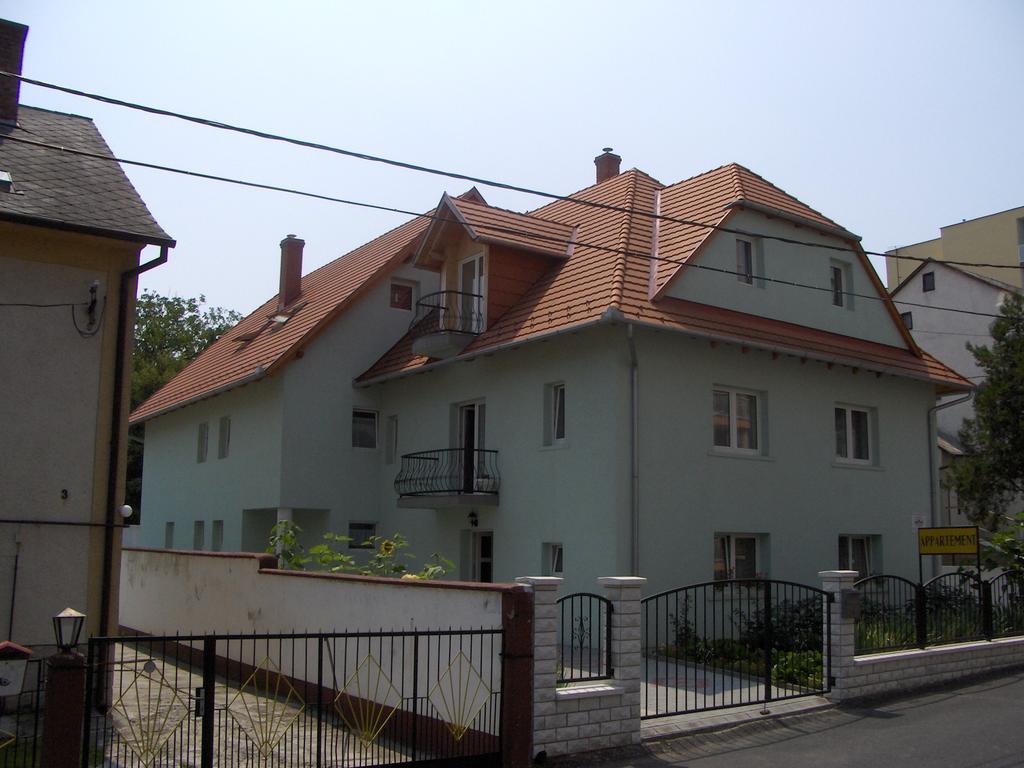 Zsanett Appartement Hévíz Εξωτερικό φωτογραφία